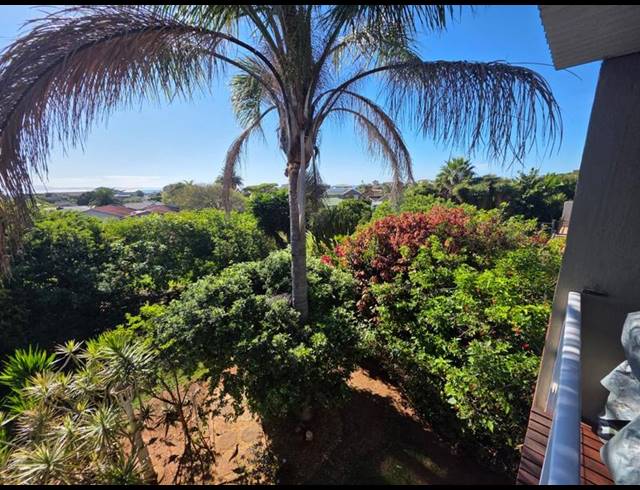 4 BEDROOM HOUSE FOR SALE IN WAVECREST